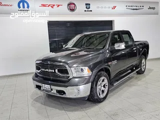  4 Dodge RAM 1500 Classic Laramie