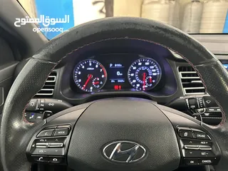  17 2019 Elentra Turbo.