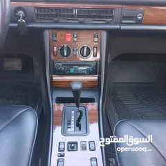  15 Mercedes  300 SE تب نضافة