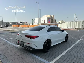  28 للبيع CLA 250 خليجي 2020 لون ابيض  بحالة الوكالة سقف بانوراما parking assistance