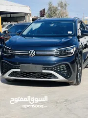  1 ‏          Volkswagen ID6 2022 Cruzz pro عدادات قليلة