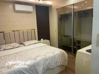  1 شقة روف مفروشة للايجار 2 نوم في شارع المدينة المنورة قرب مطعم ورد