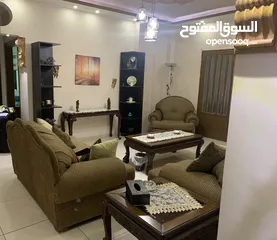  7 اثاث منزل للبيع
