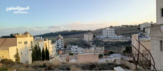  1 أرض مميزه على طريق المطار