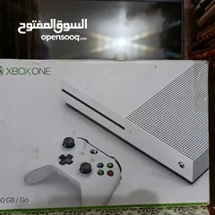  6 Xbox one S ٪مستعمل نضافه  90