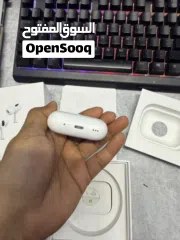  4 Apple AirPods Pro (2nd generation)  Noise cancellation very good condition