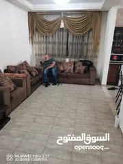  2 اثاث منزل مستعمل بس نضيف السعر قابل للتفاوض