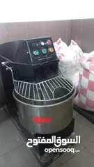  17 مشروع مطعم معجنات وبيتزا متكامل للبيع مع كافة المعدات الجديدة ورخصة مطعم شامل،بداعي العودة إلى سوريا