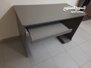  1 computer table