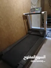  2 ماكنه رياضه مشي بحاله ممتازه