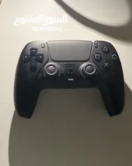 1 يده تحكّم بلاستيشن 5 شبه مستعمل PlayStation 5 controller, almost used