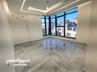  1 مطلوب عرسان او عائلة صغيرة لشقة جديدة فاخرة في الماصيون