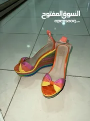  2 Multicolored shoes
