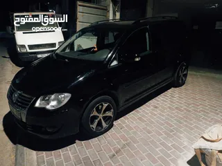  3 توران 6+1 أصل خصوصي دهان جديد ماطور جير بودي الف الف ترخيص تامين جداد  للبيع بداعي التجديد