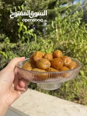  4 براد شاي او قهوة حسب ما تريد كبيرة جدا جدا وبجنن ومميز