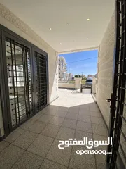  18 شقة ارضية فاخرة 200 متر داخلي و 50 متر خارجي بسعر مميز في شارع السلام مرج الحمام