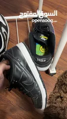 1 Nike sb Civilist changing color shoe
