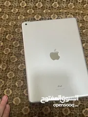  1 ايباد9 جديد بحالة الوكاله بطاريه 90