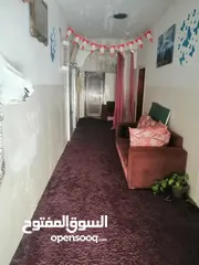  2 منزل للبيع مكون من اربع غرف وصالة وثلاث حمامات وبيرين ماء وجورة امتصصيه
