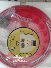  1 فقاسة فل اتوماتيك للبيع شبه الجديدة استعمال مرة واحدة فقط