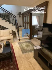  5 شقة فاخرة للبيع في أم السماق الشمالي طابق ثالث 207م مع روف 207م دوبلكس تشطيب سوبر ديلوكس