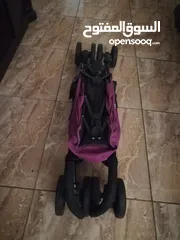  4 عربة أطفال شيكو مستعمل قليل