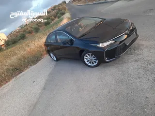  1 تويوتا كورولا هايبرد موديل 2023 بحالة الوكاله وارد وصيانه المركزية تويوتا .
