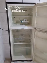  5 ثلاجة شارب للبيع