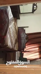  3 غرفه نوم كامله للبيع تخت وخزانه و بيرو وتوابعها
