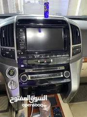  17 لاندكروز VXR مكينه 5.7 ماشيه 88 الف