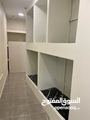  21 محل مستلزمات حيوانات اليفة ويصلح الأشغال اخرى للايجار السنوي في الرابية