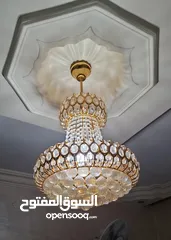  3 كورنر L وسجادة وطاولة وسط ومكيف وثريا
