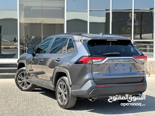  13 تويوتا راف فور 2022 XLE PREMIUM اعلى اعلى صنف بحالة الوكاله فحص7جيد