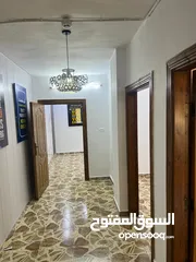  1 مكتب سوبر ديلوكس للايجار في وسط مجمع عمان الجديد