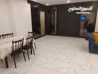  3 روف فاضي للايجار