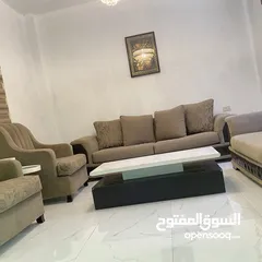  11 طقم. كنب مستورد من الخارج