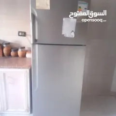  3 ثلاجه تومسون بحال الوكاله للبيع