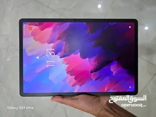  3 lenovo Tab P12 with matte Display