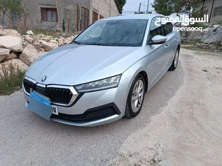  2 سيارة للبيع