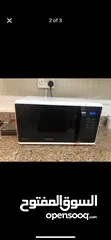  2 Samsung microwave