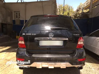  1 Mercedes ML300 CDI