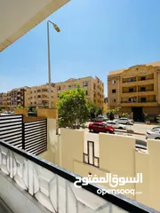  5 170 متر شقه فى زايد