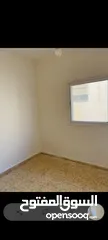  3 شقه عظم في سردا الحي الدبلوماسي 200 متر عظم
