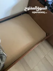  2 تخت مفرد غرفة نوم مفرد نظيف وشبه جديد