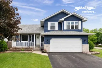  1 منزل مكون من طابقين  للبيع   تفاصيل عل رقم