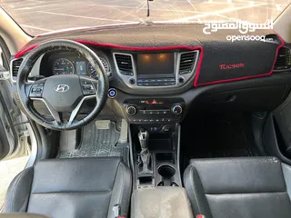  12 هونداي توسان/2017  فل بدون فتحة سقف 4x4