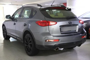  5 انفنيتي QX50 بحالة ممتازة 2017 وارد الوكالة