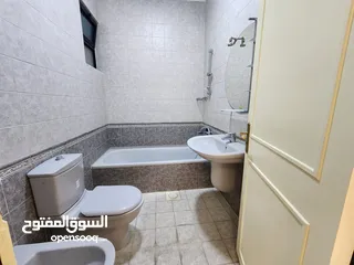  2 شقة فارغة للإيجار في منطقة الشميساني - ref : 14459