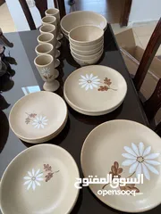  1 طقم صحون وكاسات فرنسي اصلي