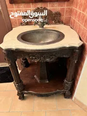  2 Decorative washbasin